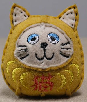 ネコダルマ