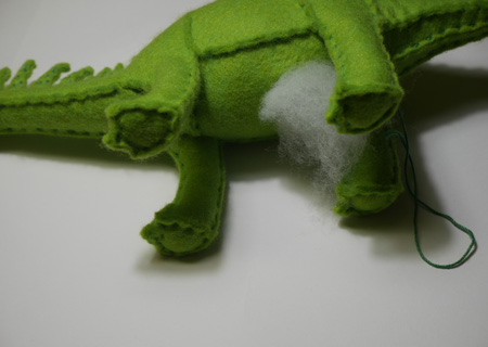 恐竜ぬいぐるみ　アマルガサウルス 13