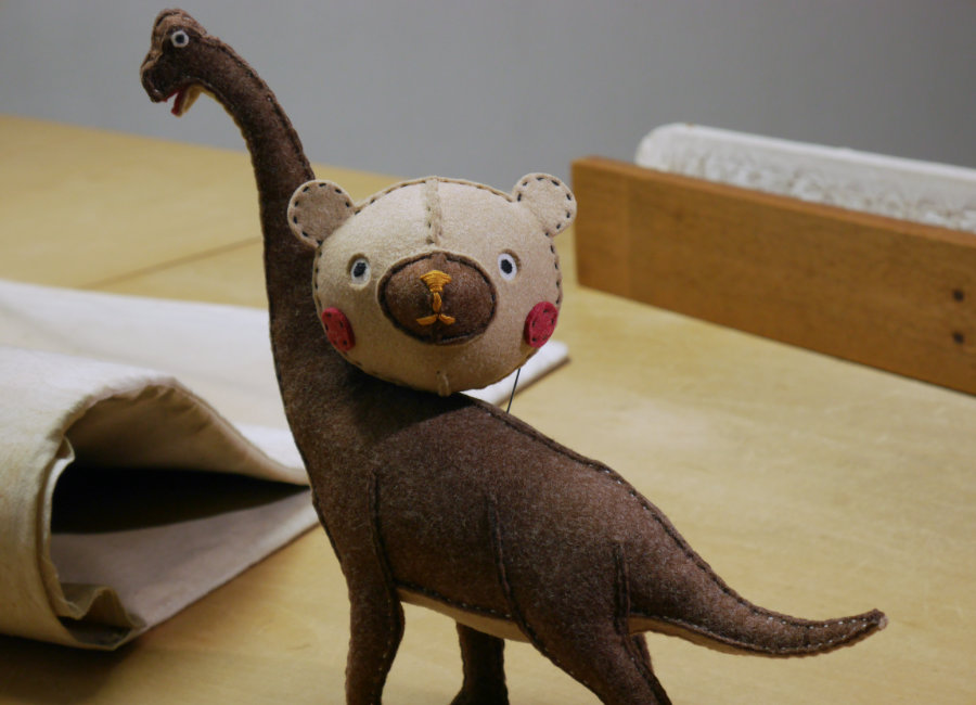 フェルトのボールクマＣ