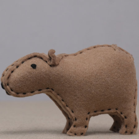 ぬいぐるみ 作り方 【フェルトのカピバラ】02