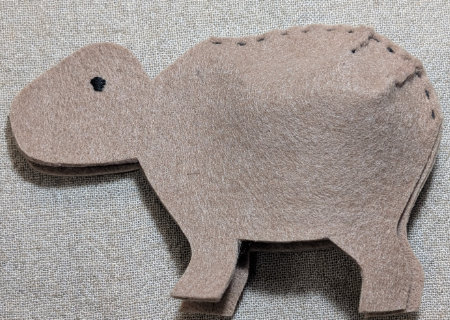 フェルトのカピバラの作り方06