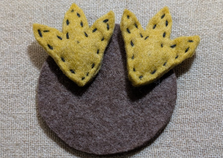 フェルトのフクロウ２の作り方13