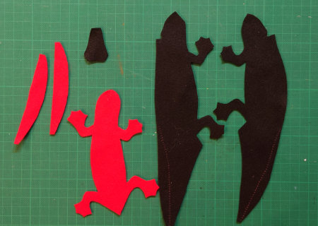 フェルトのイモリの作り方01
