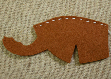 フェルトのクワガタ２の作り方04