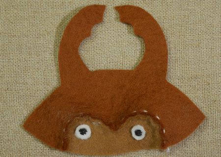 フェルトのクワガタ２の作り方08