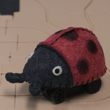 ぬいぐるみ 作り方 【フェルトのテントウ虫２】01