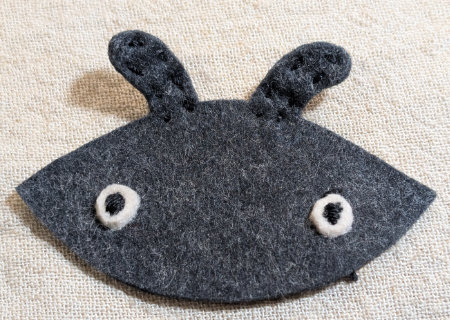 フェルトのテントウ虫２の作り方06