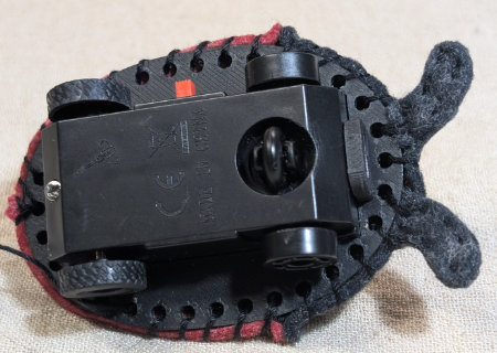 フェルトのテントウ虫２の作り方09