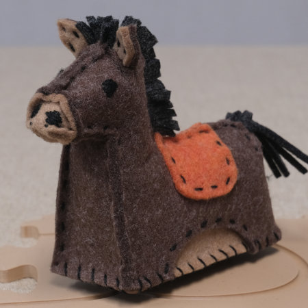 ぬいぐるみ 作り方 【フェルトのウマ６】01