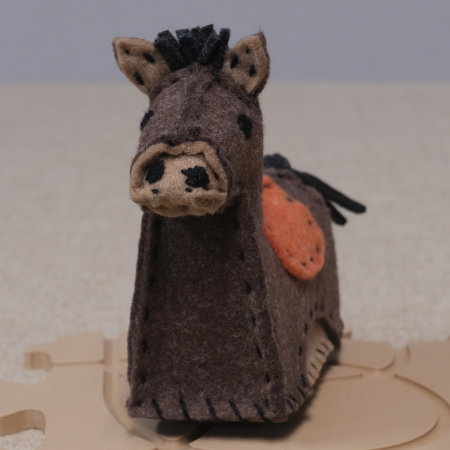 ぬいぐるみ 作り方 【フェルトのウマ６】02