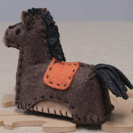 ぬいぐるみ 作り方 【フェルトのウマ６】04