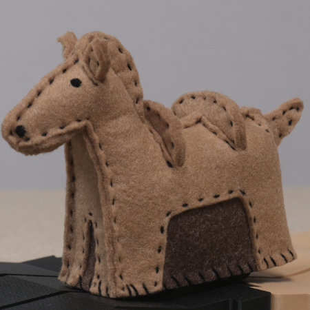 ぬいぐるみ 作り方 【フェルトのハニワ馬（ウマ８）】01